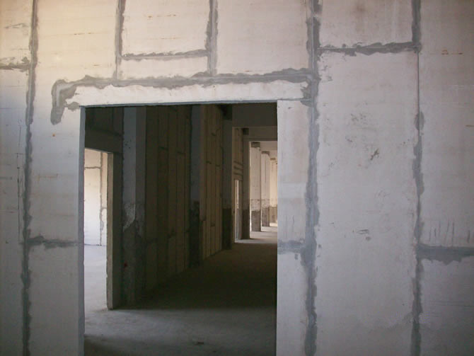 博悅佳輕質(zhì)隔墻板施工案例-輕質(zhì)隔墻板在酒店建筑中使用案例